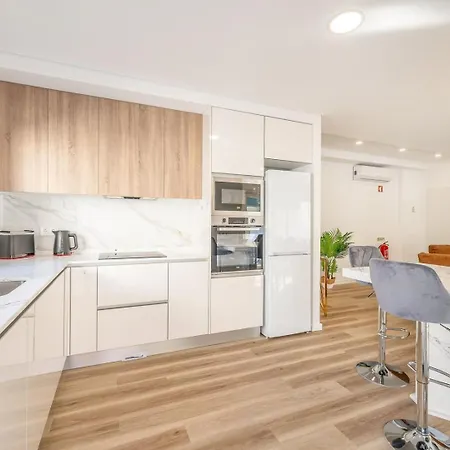 Hébergement de vacances Guestready - Striking Hideaway In Almada